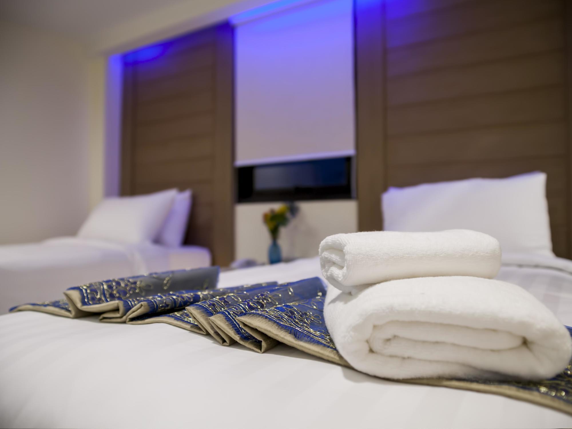 Eleven Avenue Suites Bangkok Extérieur photo