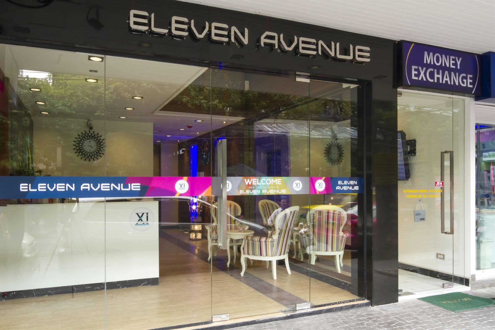 Eleven Avenue Suites Bangkok Extérieur photo