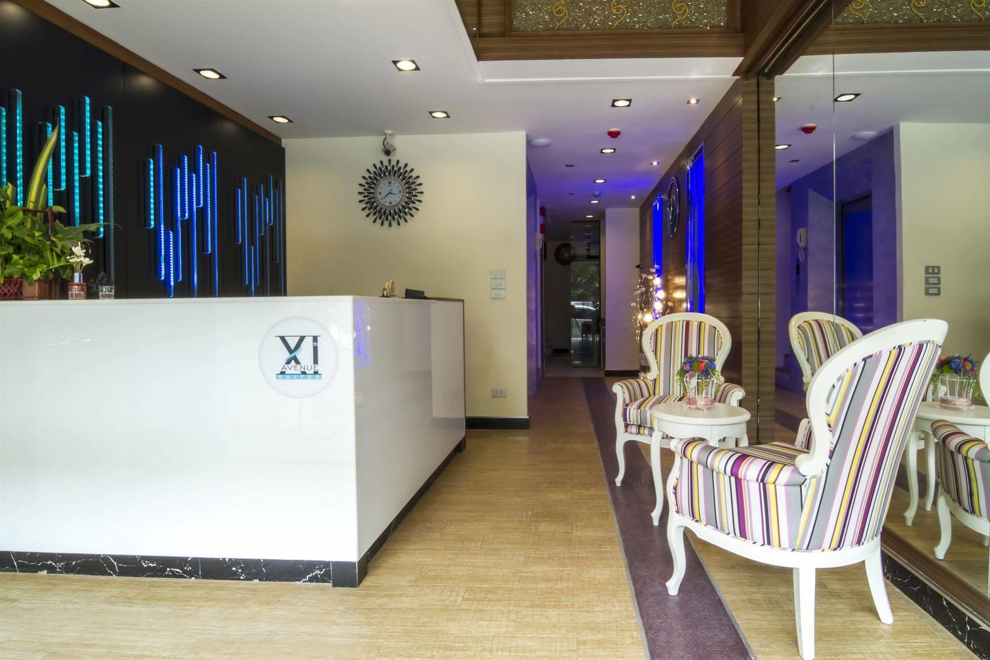 Eleven Avenue Suites Bangkok Extérieur photo